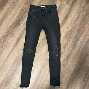 Pull&Bear Ripped Skinny Jeans